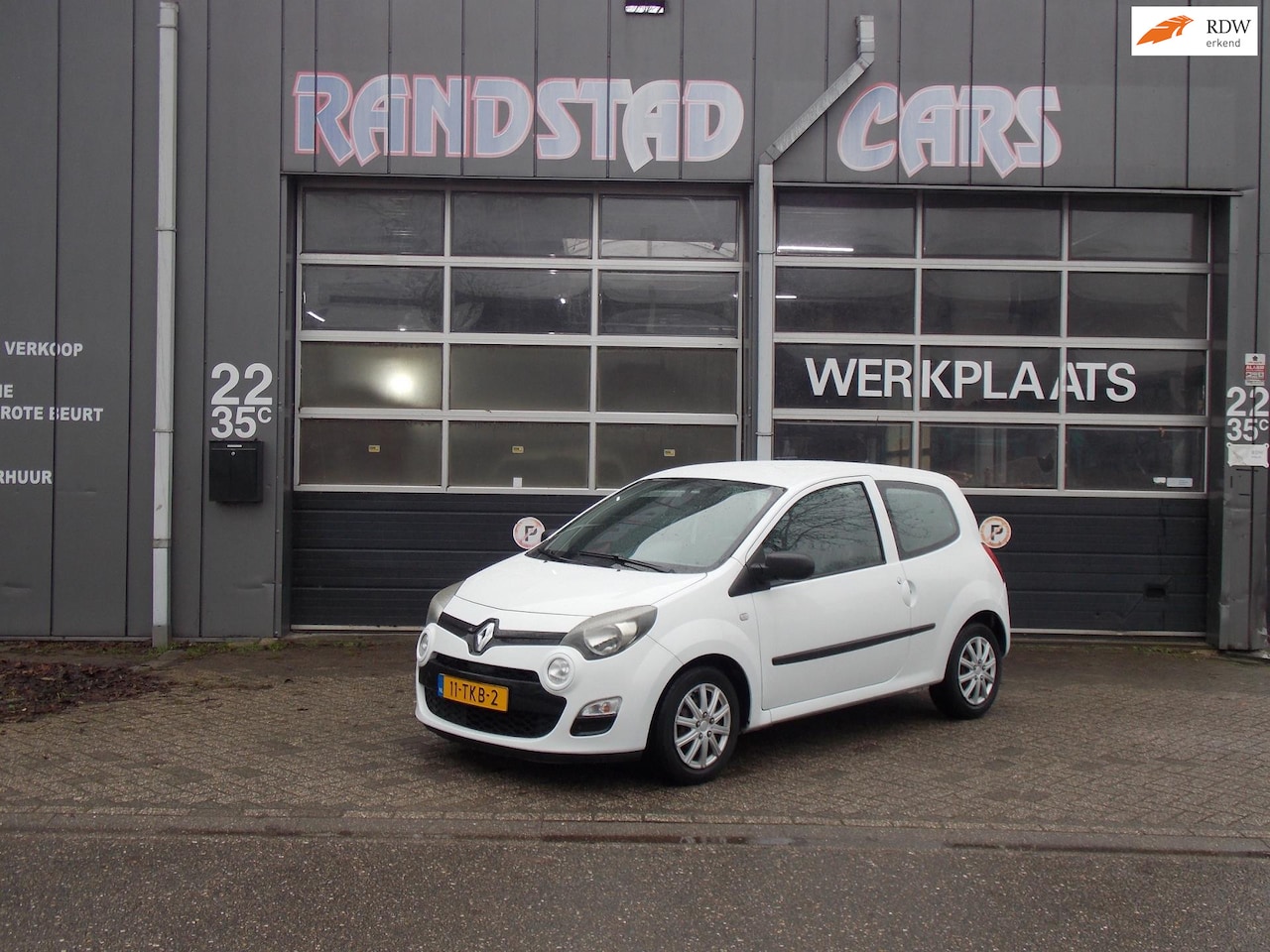 Renault Twingo - 1.2 16V Authentique Elek Pakket nieuwe apk zeer nette auto 2012bj GARANTIE - AutoWereld.nl