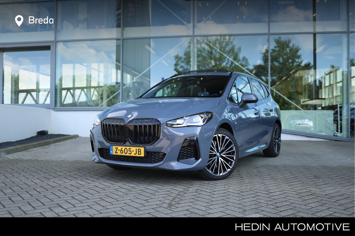 BMW 2-serie Active Tourer - 230e xDrive | M Sportpakket | Trekhaak | Comforttoegang | Panoramadak elektrisch | Stoelve - AutoWereld.nl