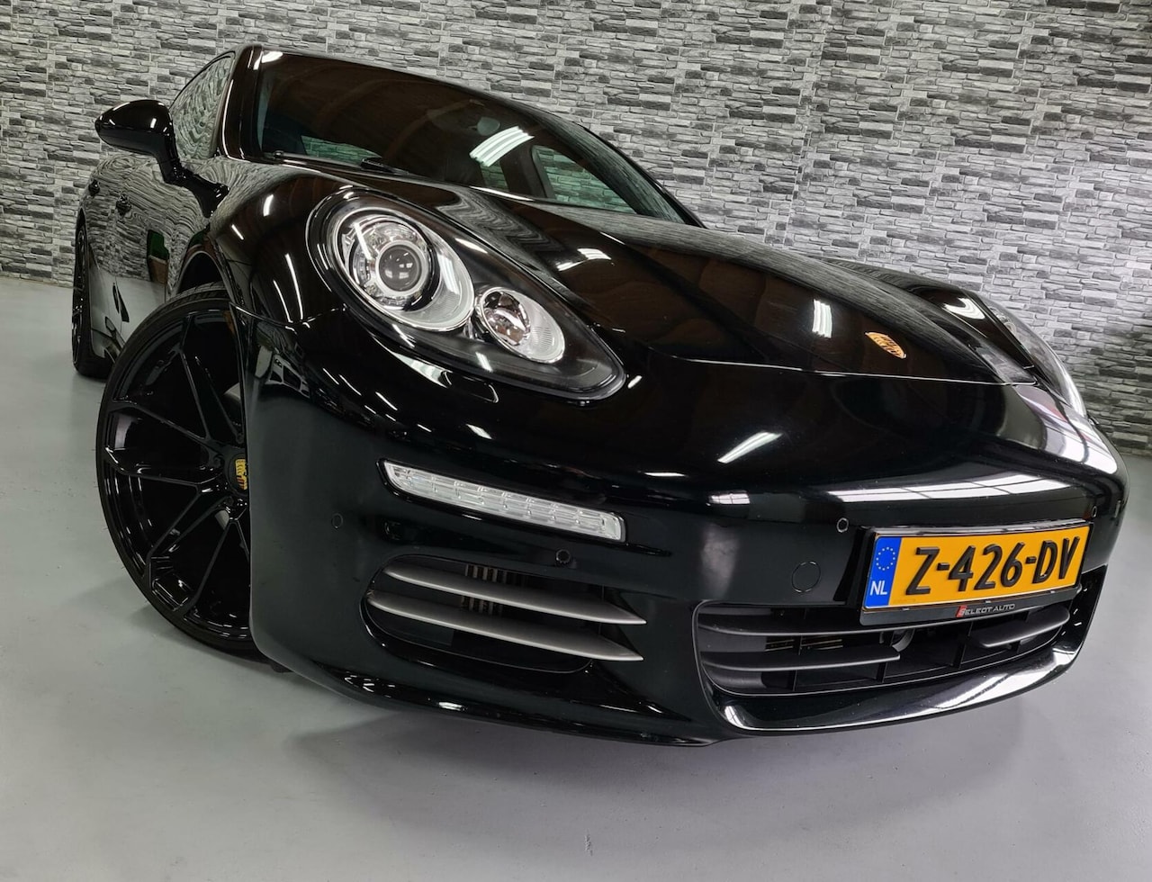 Porsche Panamera - 3.0 4S *Facelift*Panodak*22 inch*GTS bumper - AutoWereld.nl