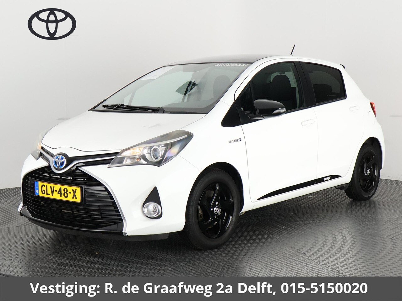 Toyota Yaris - 1.5 Hybrid Sport | Climate Control | Camera | Lichtmetalen velgen | Privacy Glass | - AutoWereld.nl