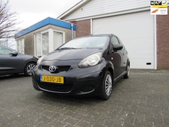 Toyota Aygo - Zeer Nette, , 1.0-12V Comfort, AIRCO