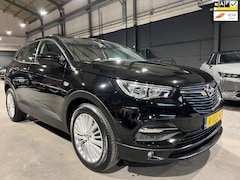 Opel Grandland X - 1.2 Turbo Business Executive - Automaat - Climate - Cruise - Navigatie