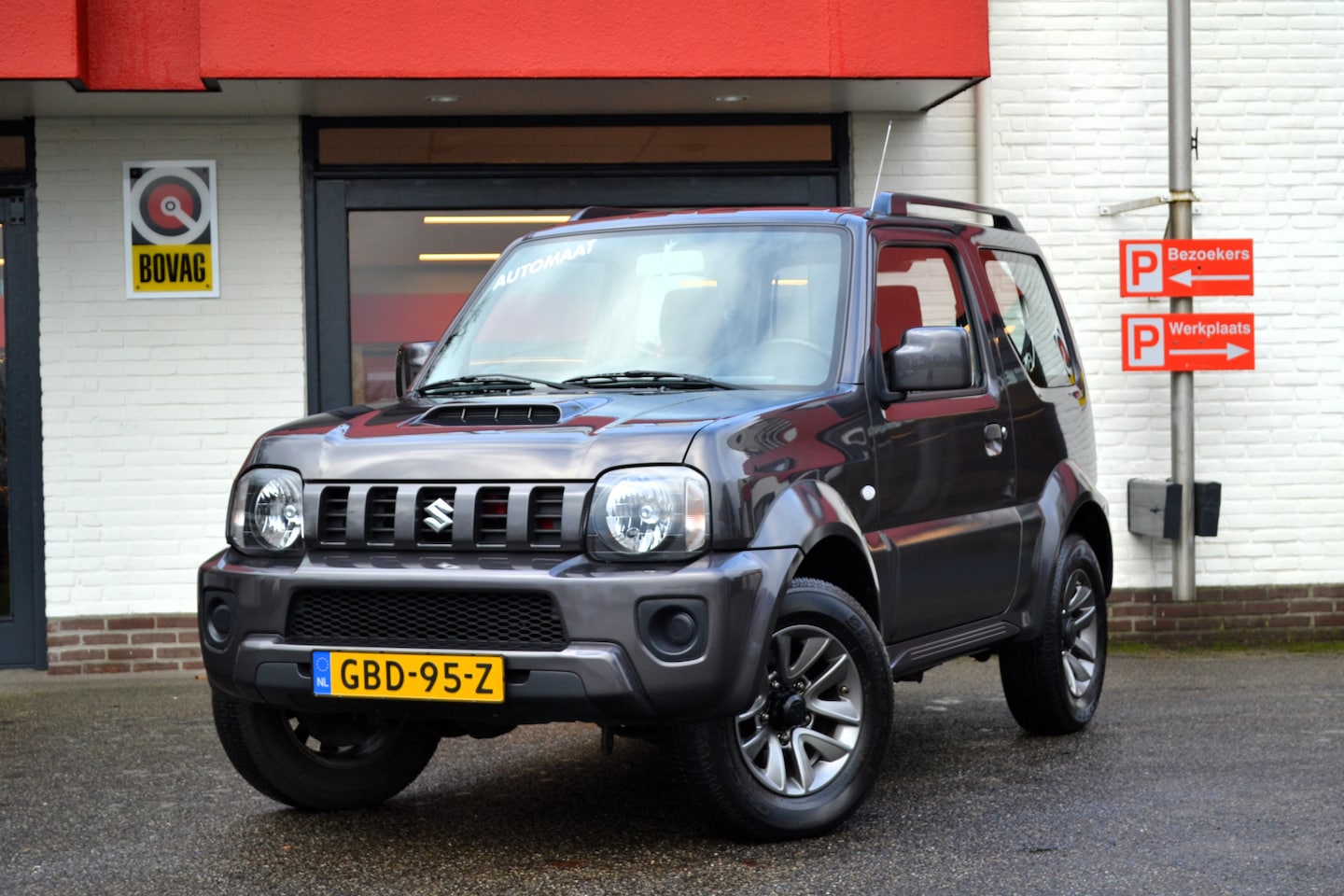 Suzuki Jimny - 1.3 Exclusive 1.3 Exclusive, Automaat, 4X4, Airco, 36.000 km ! Hoge instap - AutoWereld.nl