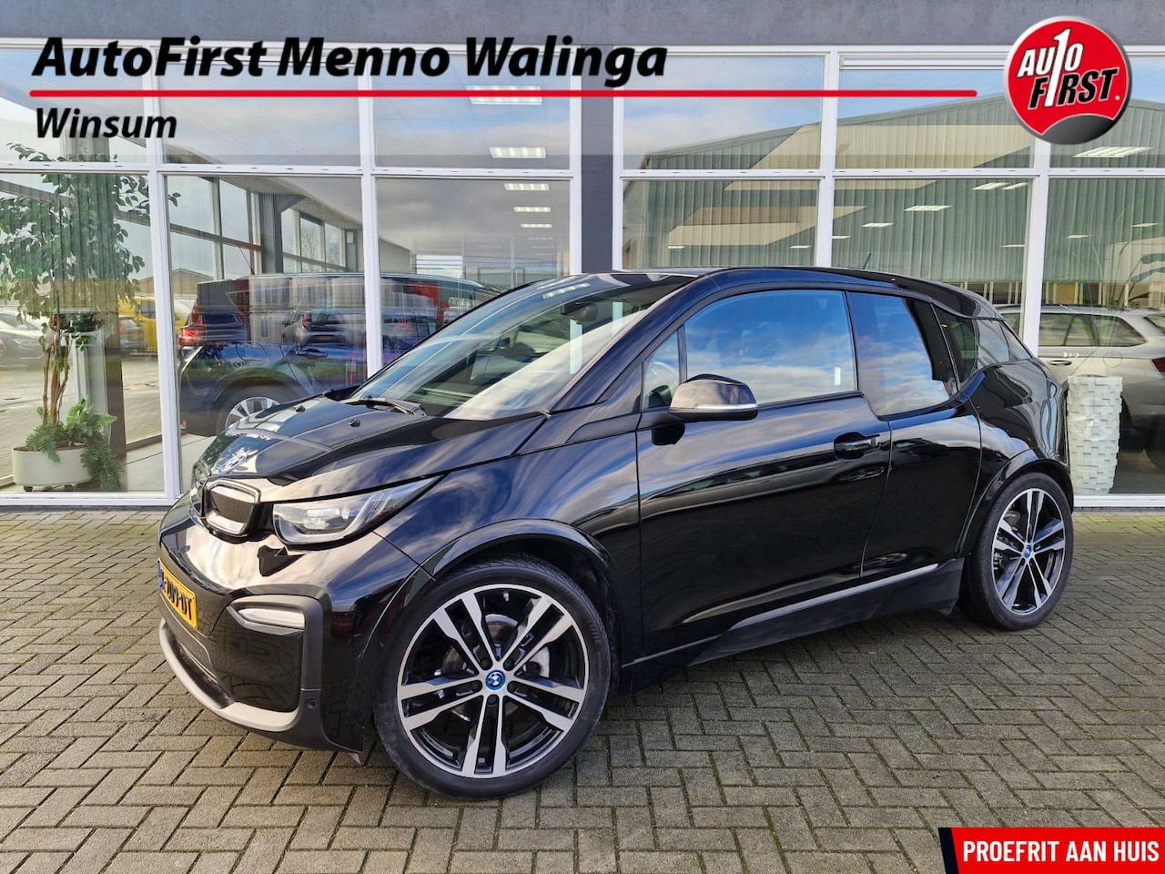 BMW i3 - Dark Shadow Edition 120Ah 42KWh | Warmtepomp |Stoelverwarming | Achteruitrijcamera | PDC | - AutoWereld.nl