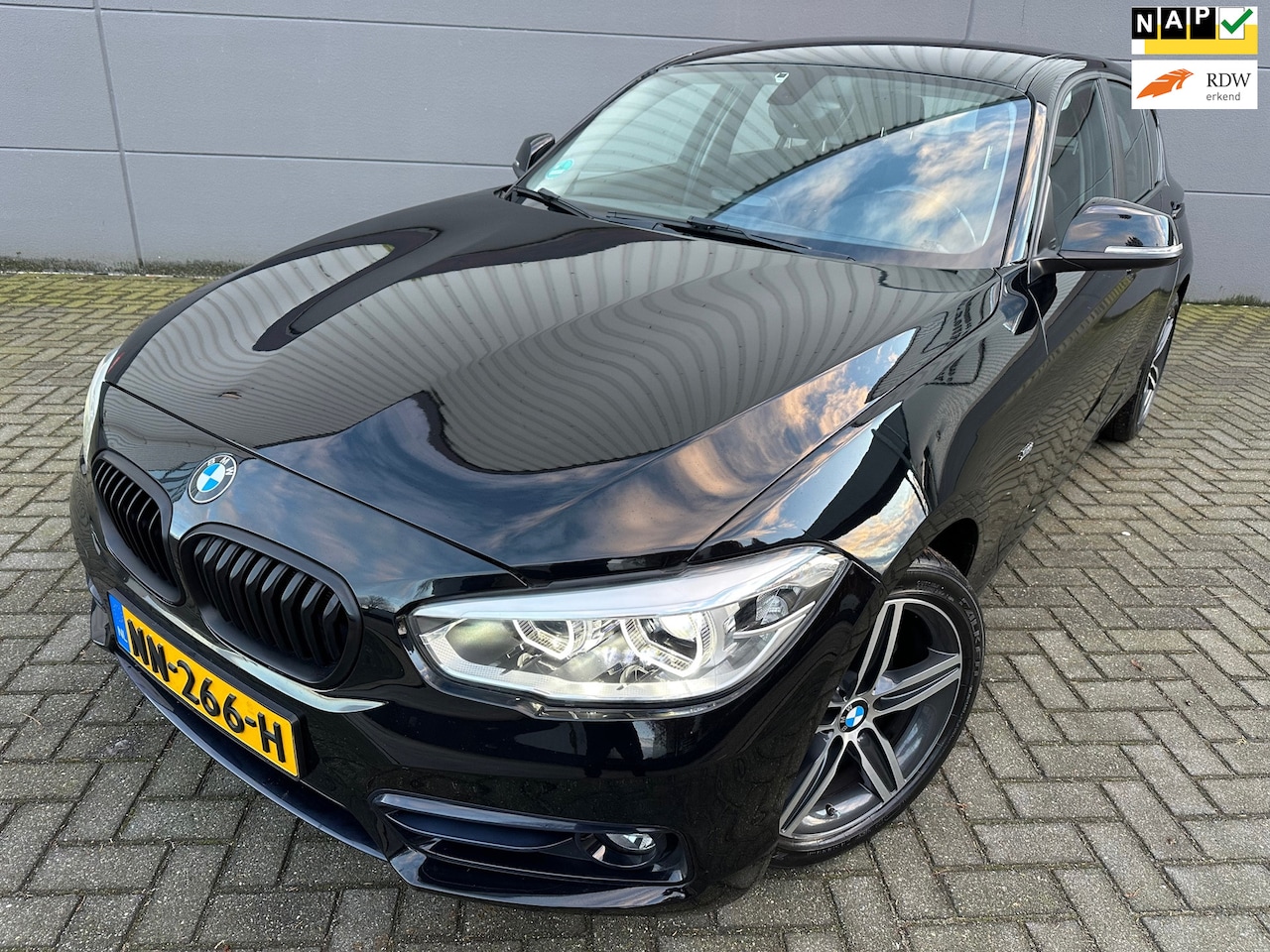 BMW 1-serie - 116i Centennial Executive*NAVI*PARK SENSOREN*2 EIGNAAR*CRUISE*ELKT-RAAM*C-D AFSTAND - AutoWereld.nl