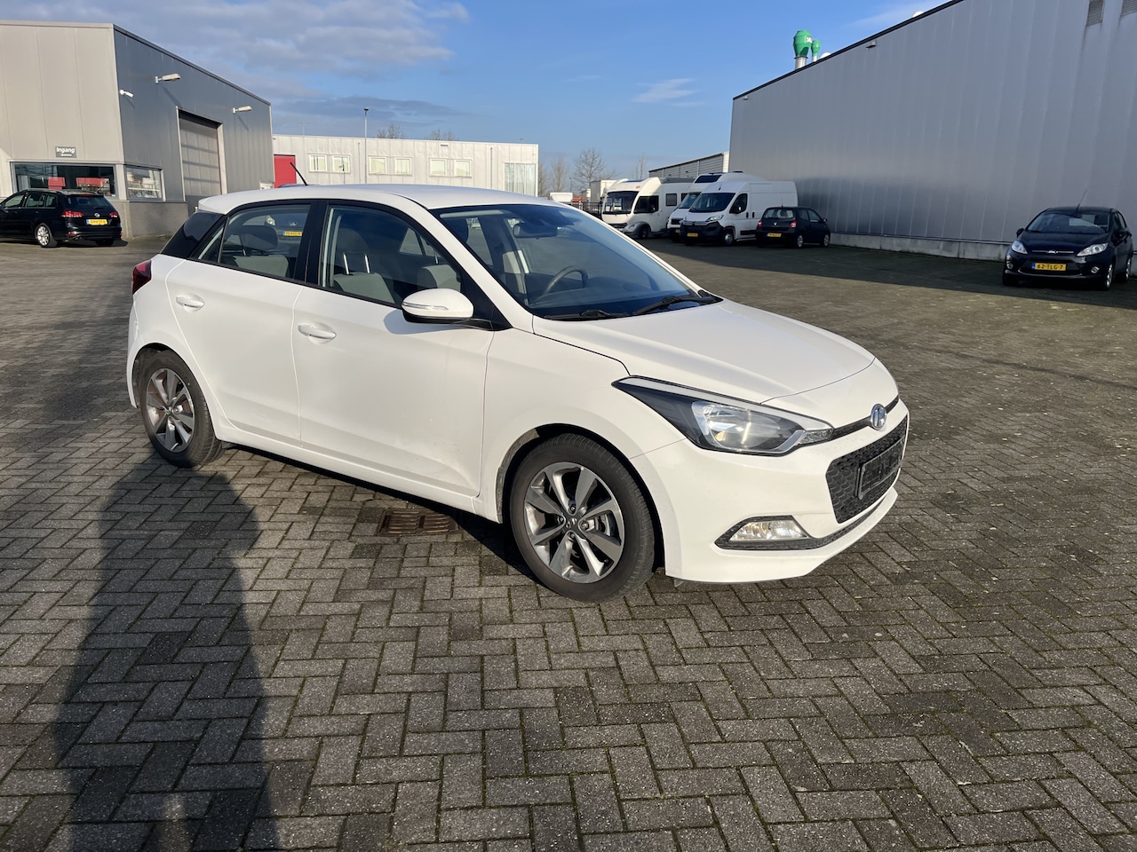 Hyundai i20 - 1.2 HP i-Motion 5 drs - AutoWereld.nl