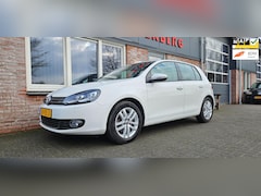 Volkswagen Golf - 1.4 TSI Highline Xenon LED Trekhaak Nette/Mooie Auto Navigatie