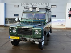 Land Rover 109 - 109" V8 hardtop met stuur bekrachtiging