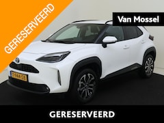 Toyota Yaris Cross - 1.5 Hybrid Comfort | Trekhaak | Automaat | Camera | Sensoren | Apple CarPlay | Stoelverwar