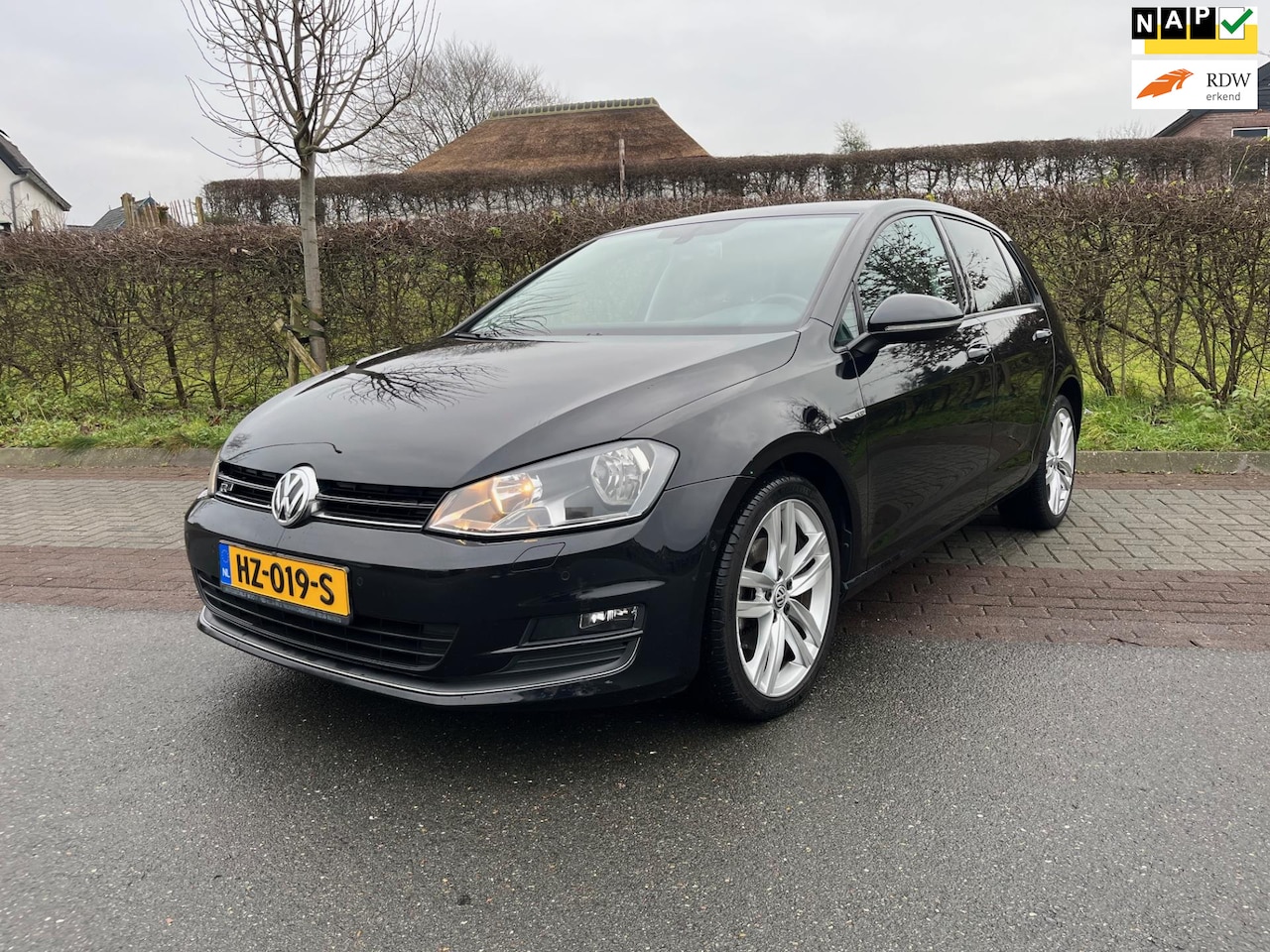 Volkswagen Golf - 1.4 TSI CUP Edition 1.4 TSI CUP Edition, Automaat, Clima, 18 inch - AutoWereld.nl