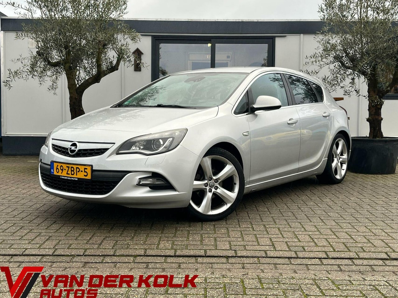 Opel Astra - 1.4 Turbo Cosmo Navi Climate Cruise Lichtmetaal - AutoWereld.nl