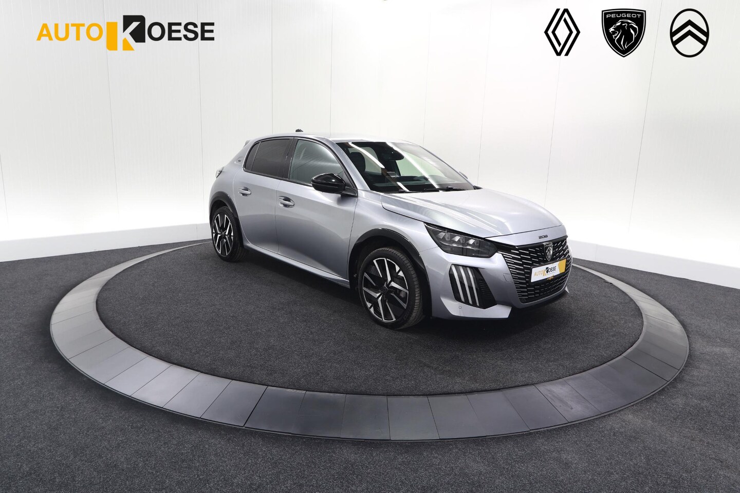 Peugeot 208 - PureTech 100 GT | Camera | Navigatie | Apple Carplay | Parkeersensoren - AutoWereld.nl