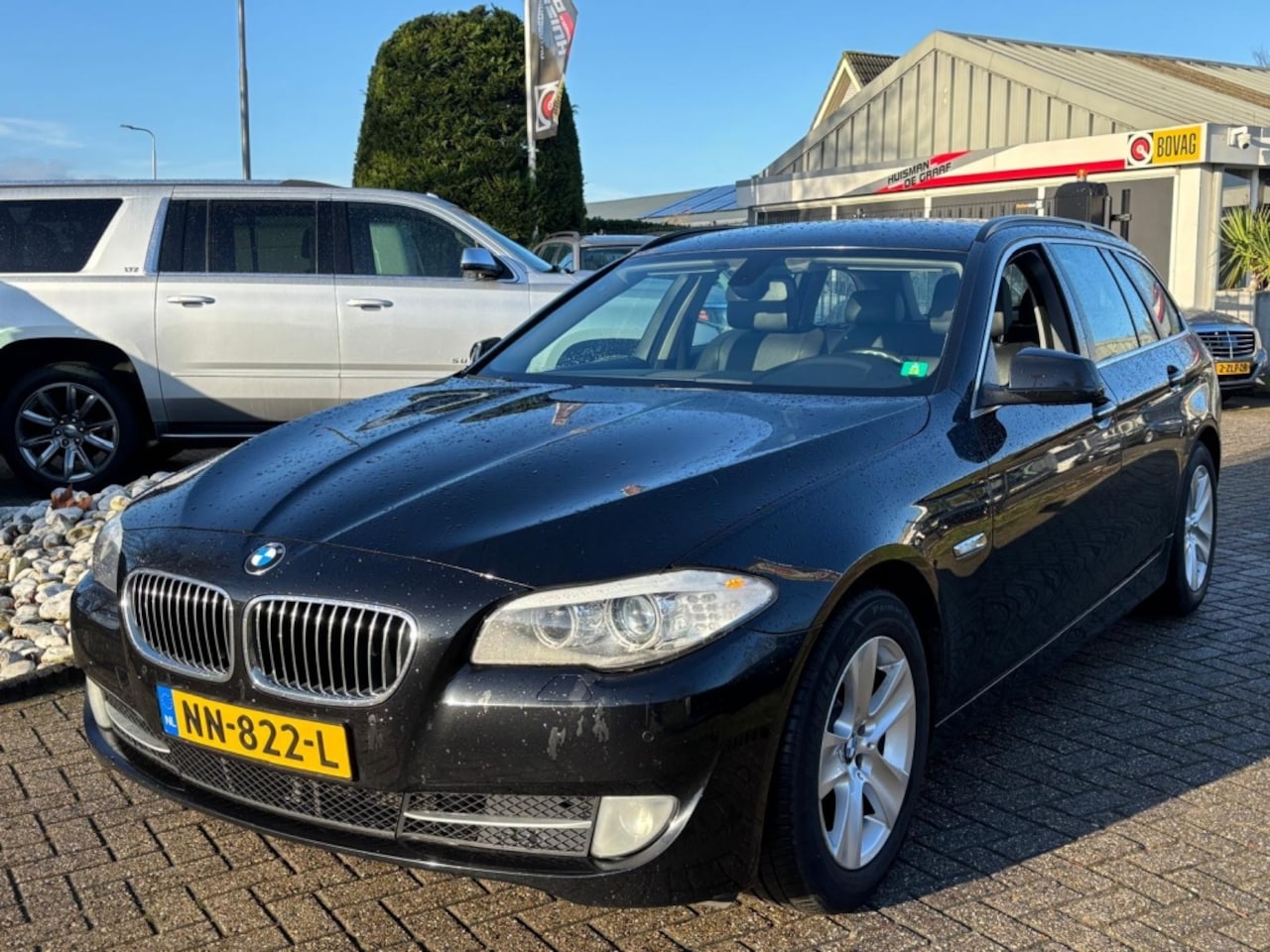 BMW 5-serie Touring - 520D High Executive 2013 Zwart Trekhaak - AutoWereld.nl