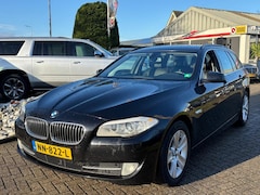 BMW 5-serie Touring - 520D High Executive 2013 Zwart Trekhaak