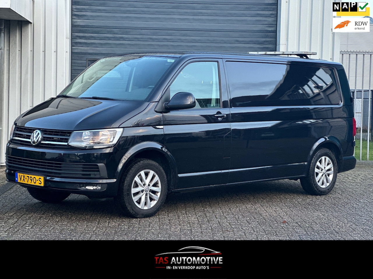 Volkswagen Transporter - 2.0 TDI L2H1 Highline AUTOMAAT / LEER - AutoWereld.nl