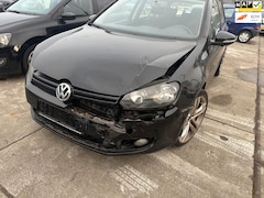 Volkswagen Golf - 1.2 TSI Trendline BlueMotion