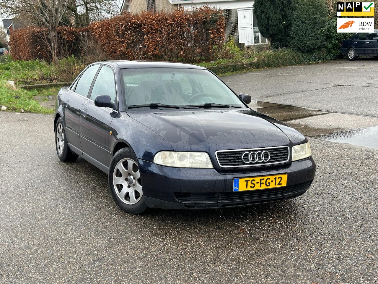 Audi A4 Limousine - 1.9 TDI Advance Airco - AutoWereld.nl