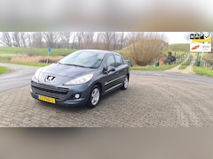 Peugeot 207 - 1.4 VTi Millesim 200