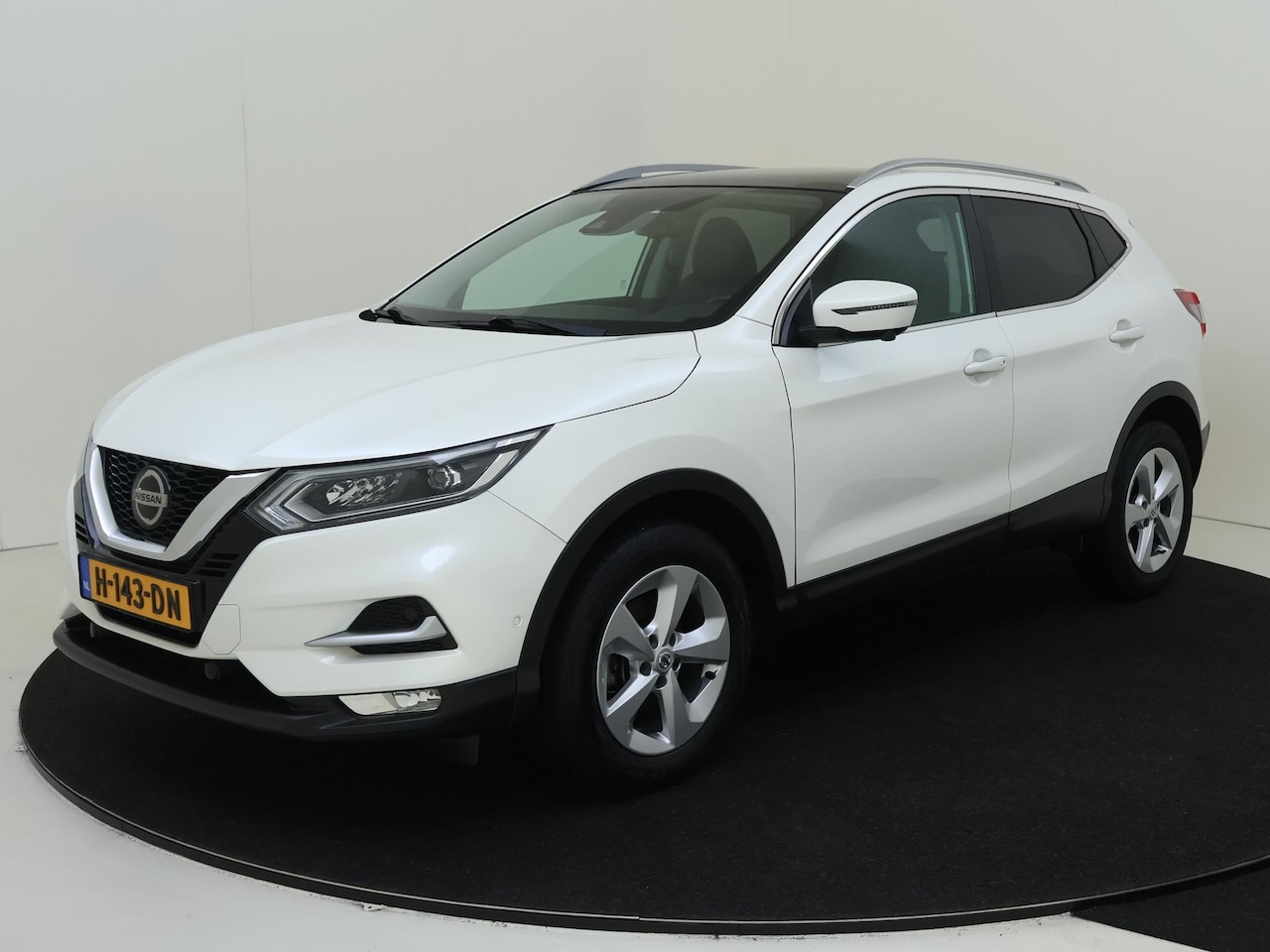 Nissan Qashqai - 1.3 DIG-T Business Edition - AutoWereld.nl