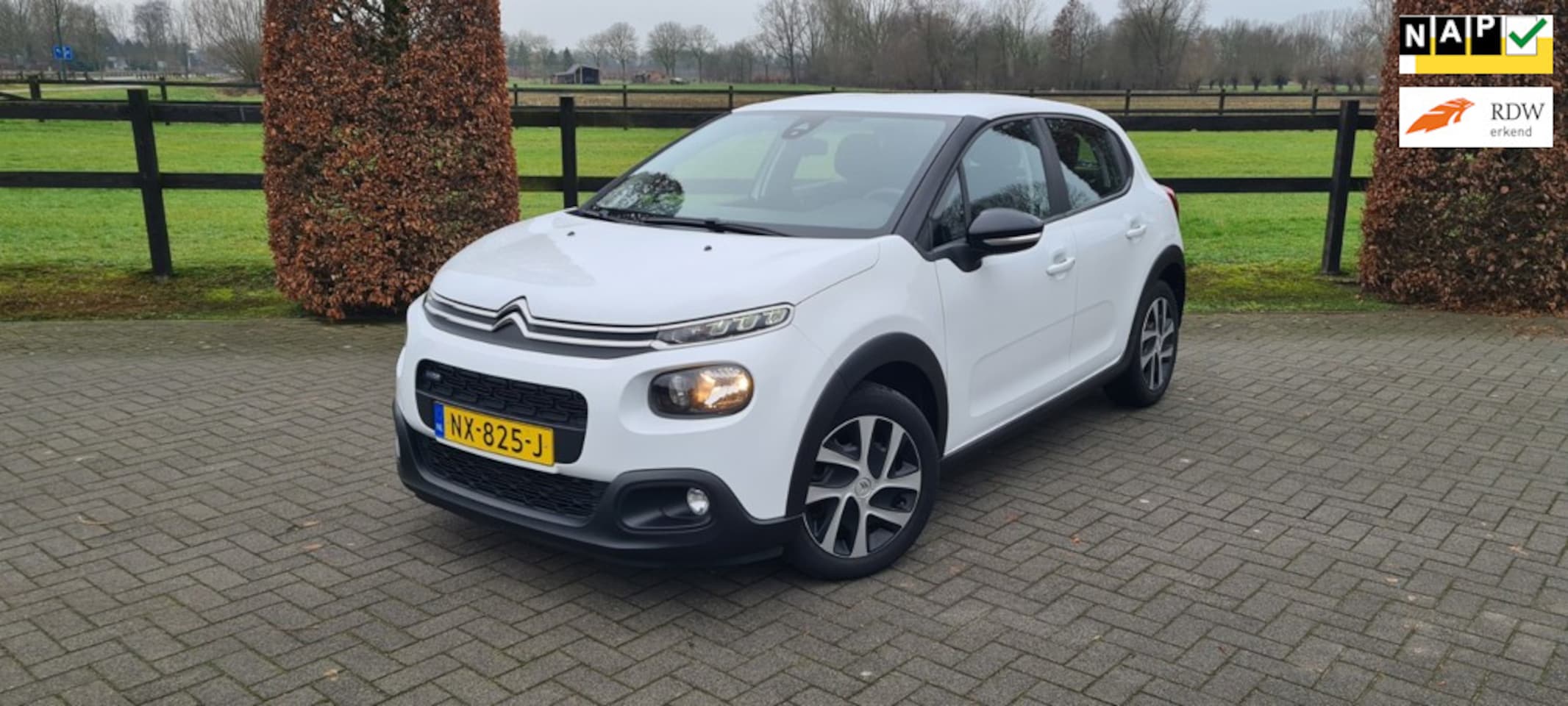 Citroën C3 - 1.2 PureTech S&S Feel AUTOMAAT/N.A.P./inruil mogelijk - AutoWereld.nl