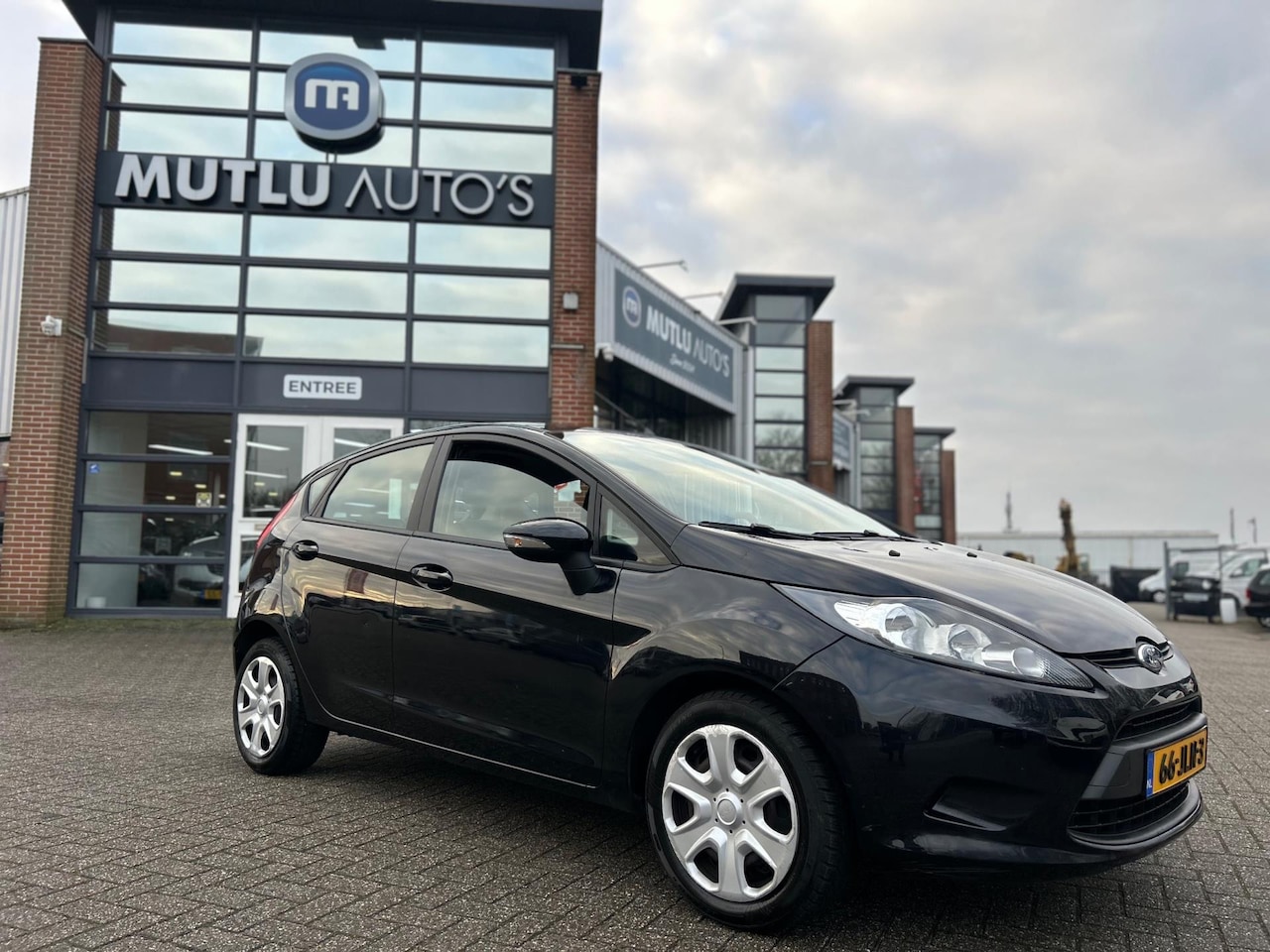 Ford Fiesta - 1.25 Limited Airco NAP APK 5deurs - AutoWereld.nl