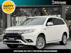 Mitsubishi Outlander - 2.4 PHEV Pure+ | Carplay | Stoelverwarming |