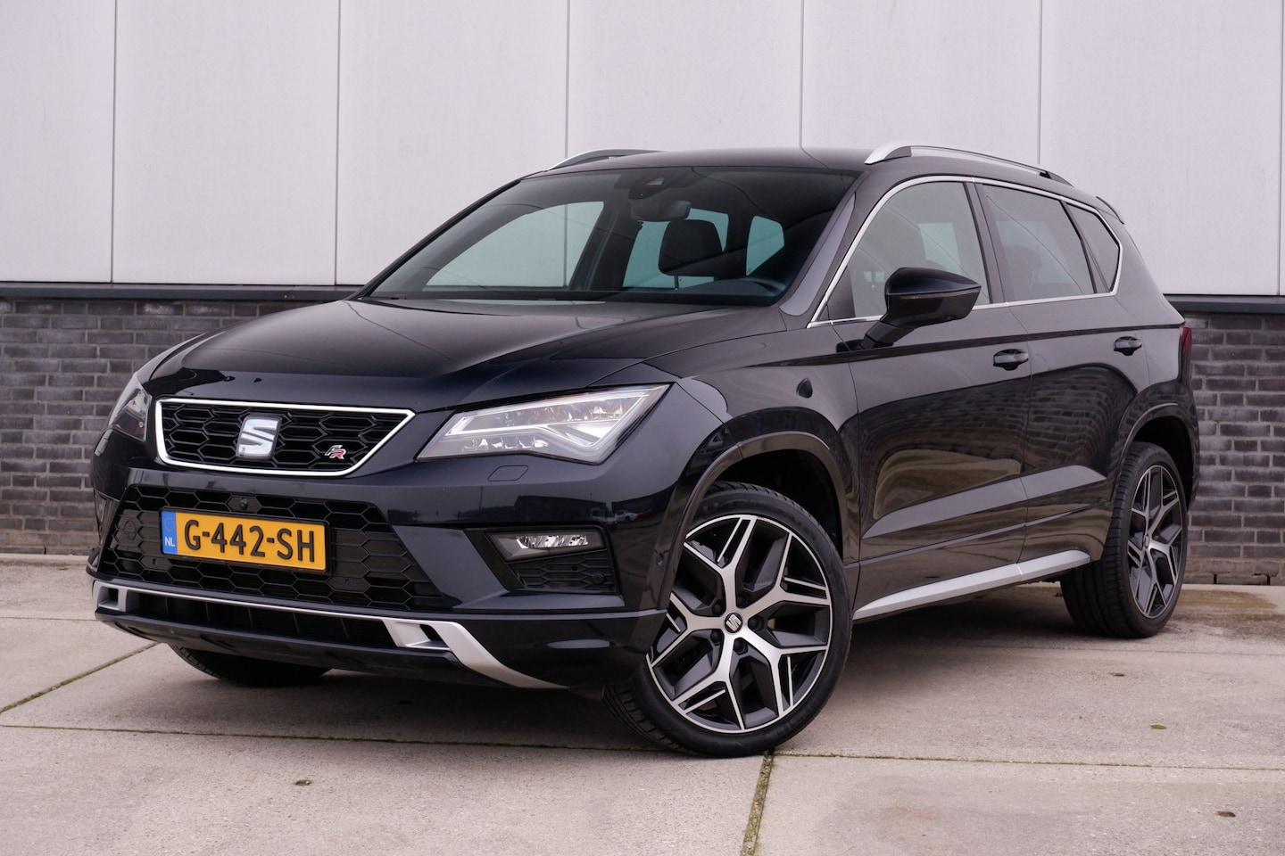 Seat Ateca - 1.5 TSI FR Business Intense | LED | Virtual | Navi | Alcantara | Camera | Carplay - AutoWereld.nl