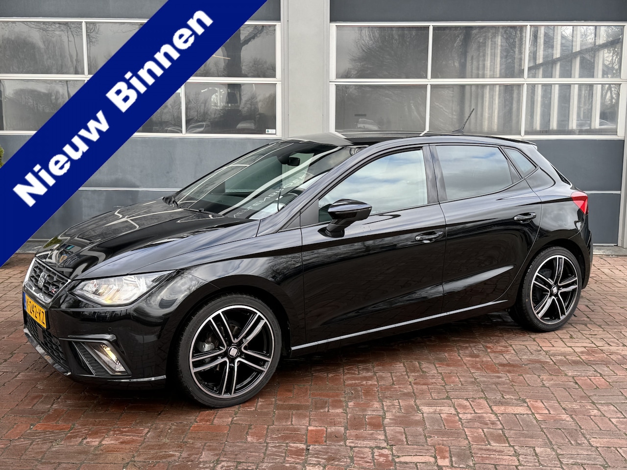 Seat Ibiza - 1.0 TSI FR Business Intense | Org.NL | Clima  01-2021 30.177 KM - AutoWereld.nl