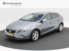 Volvo V40 - 2.0 T2 Momentum | Trekhaak | Stoel Verwarming | Airco | Navigatiesysteem | Bluetooth | Cru