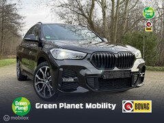 BMW X1 - xDrive25e M-Sport|Pano|Trekhaak|H&K