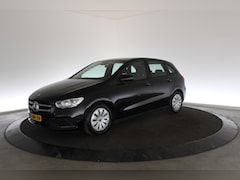 Mercedes-Benz B-klasse - 180 | Automaat | Origineel NL | Weinig kilometers | Trekhaak |