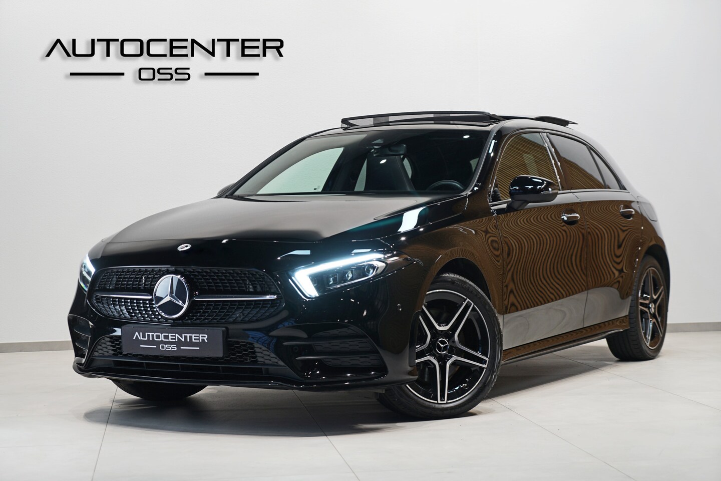 Mercedes-Benz A-klasse - 250 e AMG ✅ PANO ✅ MULTIBEAM ✅ NIGHT ✅ CAMERA ✅ SFEER ✅ MBUX - AutoWereld.nl