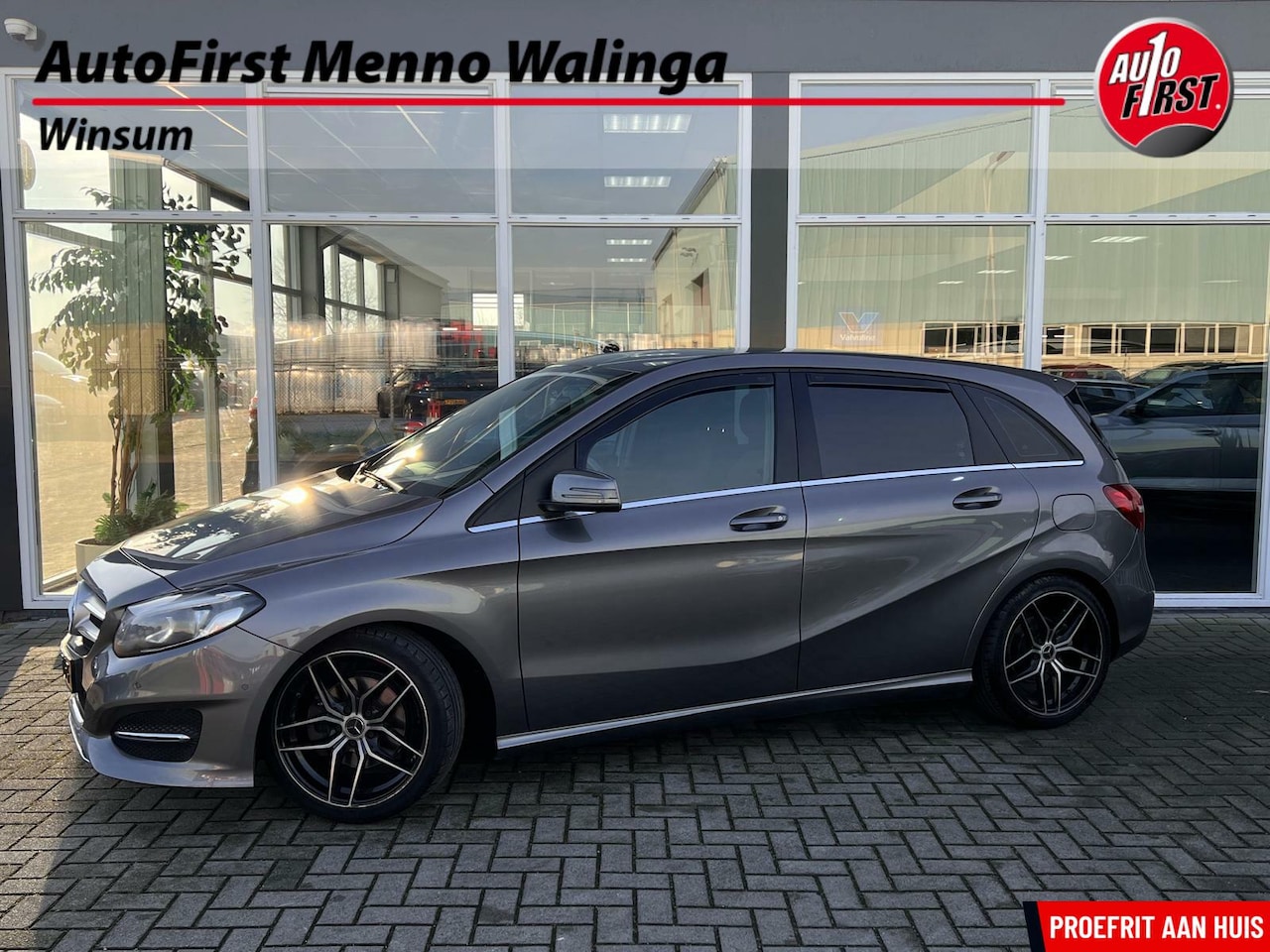 Mercedes-Benz B-klasse - 180 Business Solution Plus Upgrade Edition | Automaat | Achteruitrijcamera | Stoelverwarmi - AutoWereld.nl