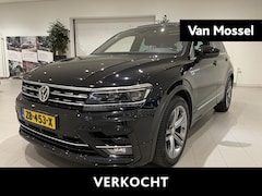 Volkswagen Tiguan - 1.5 TSI ACT Highline Business R 150 PK DSG | Automaat | Panoramadak | Zwenkbare Trekhaak |