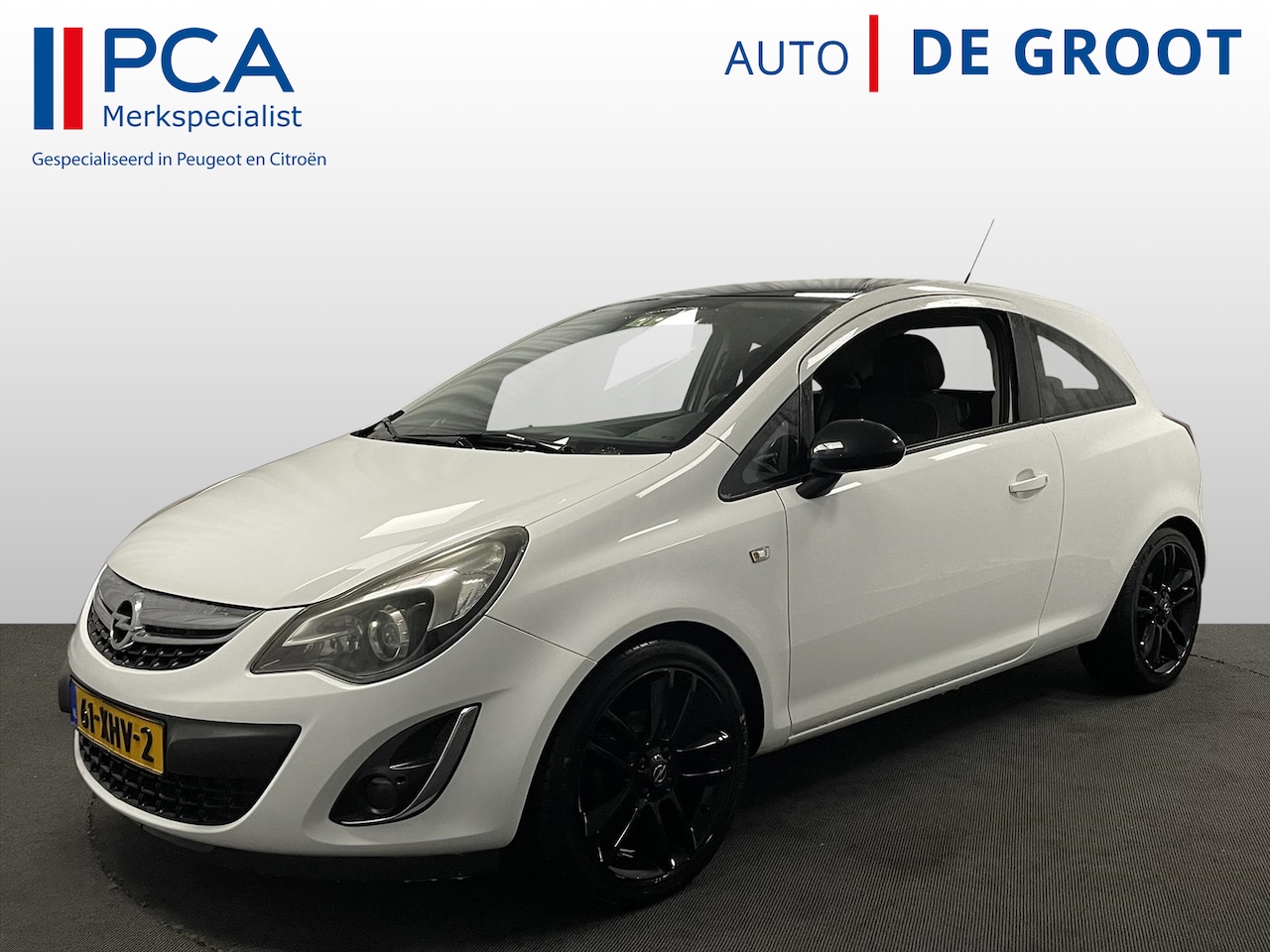 Opel Corsa - 3Drs 1.400i 16v Airco | Lichtmetaal | Radio - AutoWereld.nl