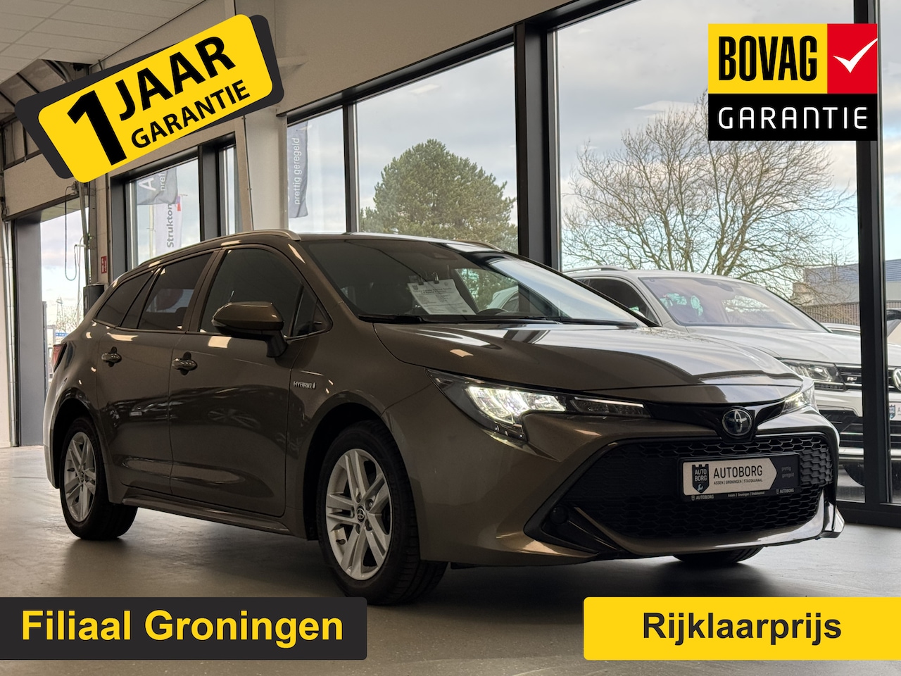 Toyota Corolla Touring Sports - 1.8 Hybrid Business | Adaptive Cruise Control | Lijnassistentie | LED | Achteruitrijcamera - AutoWereld.nl