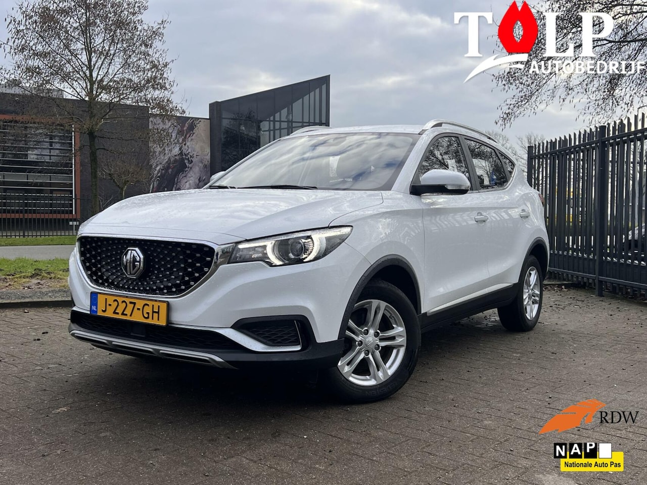 MG ZS - EV Comfort 45 kWh Navi Camera LMV Carplay - AutoWereld.nl