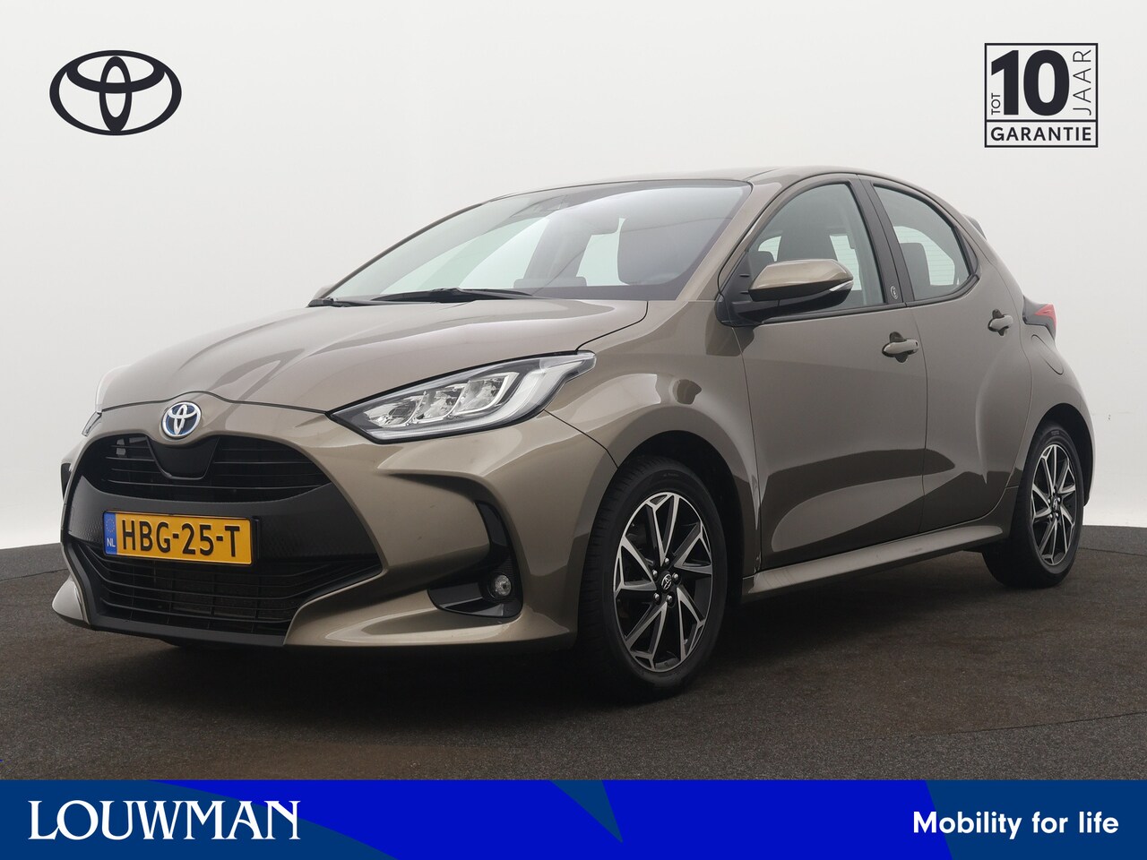 Toyota Yaris - 1.5 Hybrid Dynamic Limited | Navigatie | Camera | LM velgen | Cruise Control Adaptief | - AutoWereld.nl