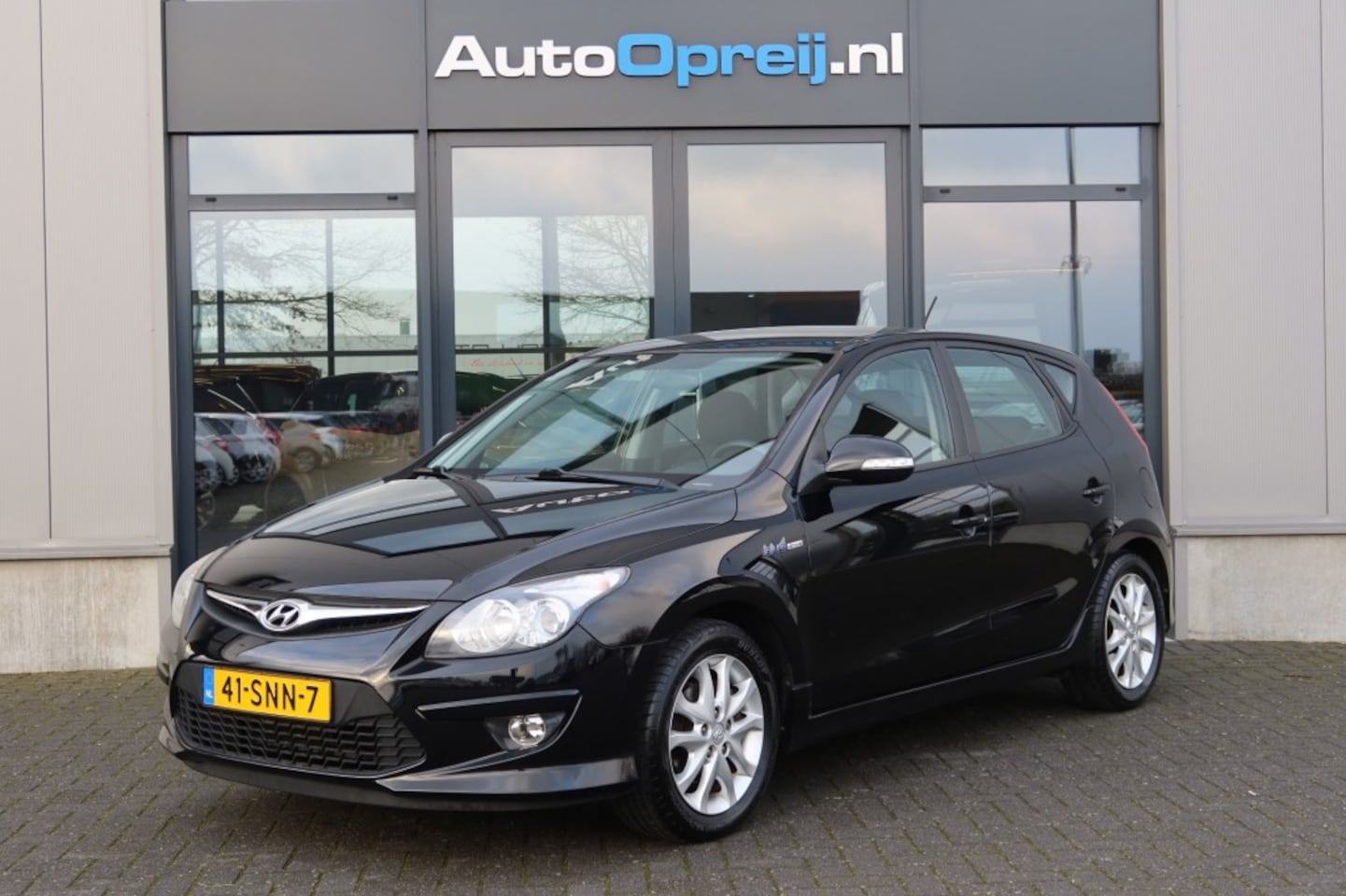 Hyundai i30 - 1.4i i-Motion Clima, Cruise, Trekhaak afnb, Dealer onderhouden - AutoWereld.nl