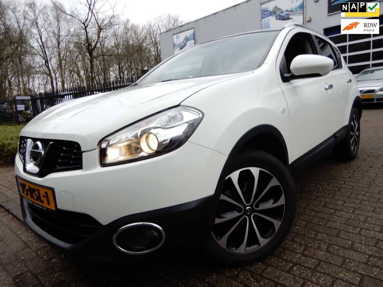 Nissan Qashqai - 1.6 Connect Edition 1.6 Connect Edition - AutoWereld.nl