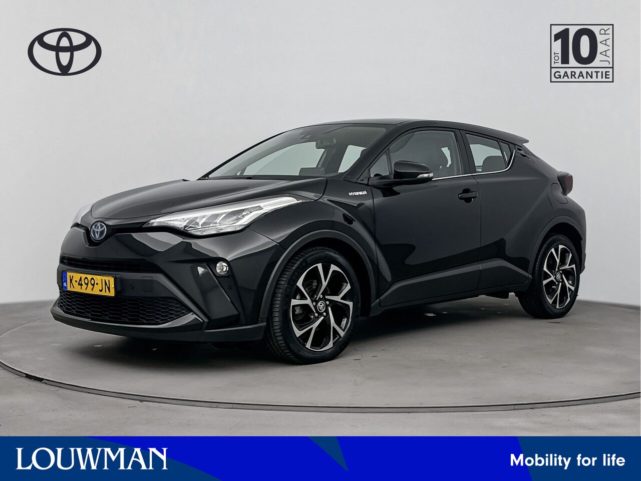 Toyota C-HR - 1.8 Hybrid Dynamic | Navigatie | Camera | Climate Control | Cruise Control Adaptief | Park - AutoWereld.nl