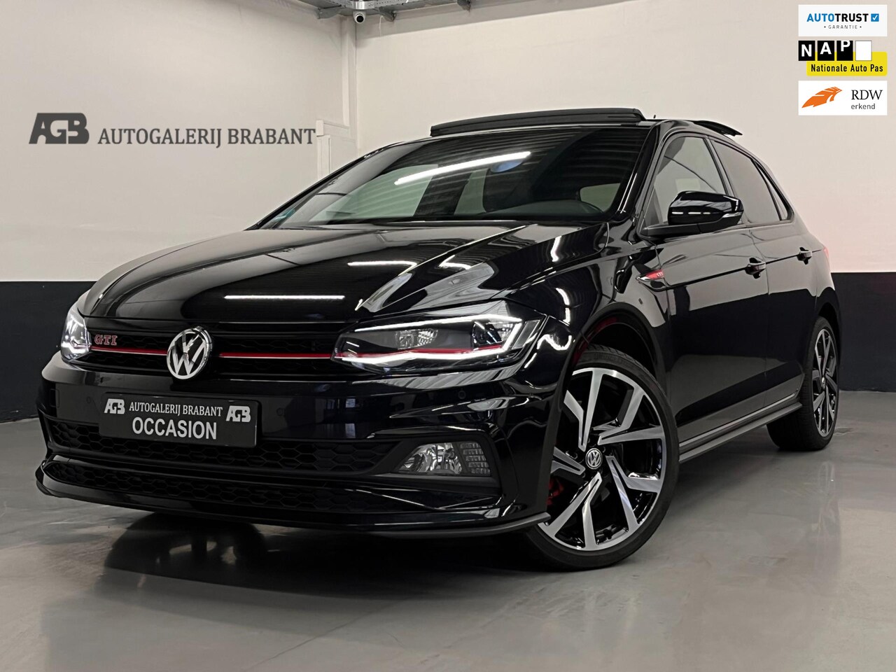 Volkswagen Polo - 2.0 TSI GTI Pano/Virtual/LED/Camera/Carplay - AutoWereld.nl