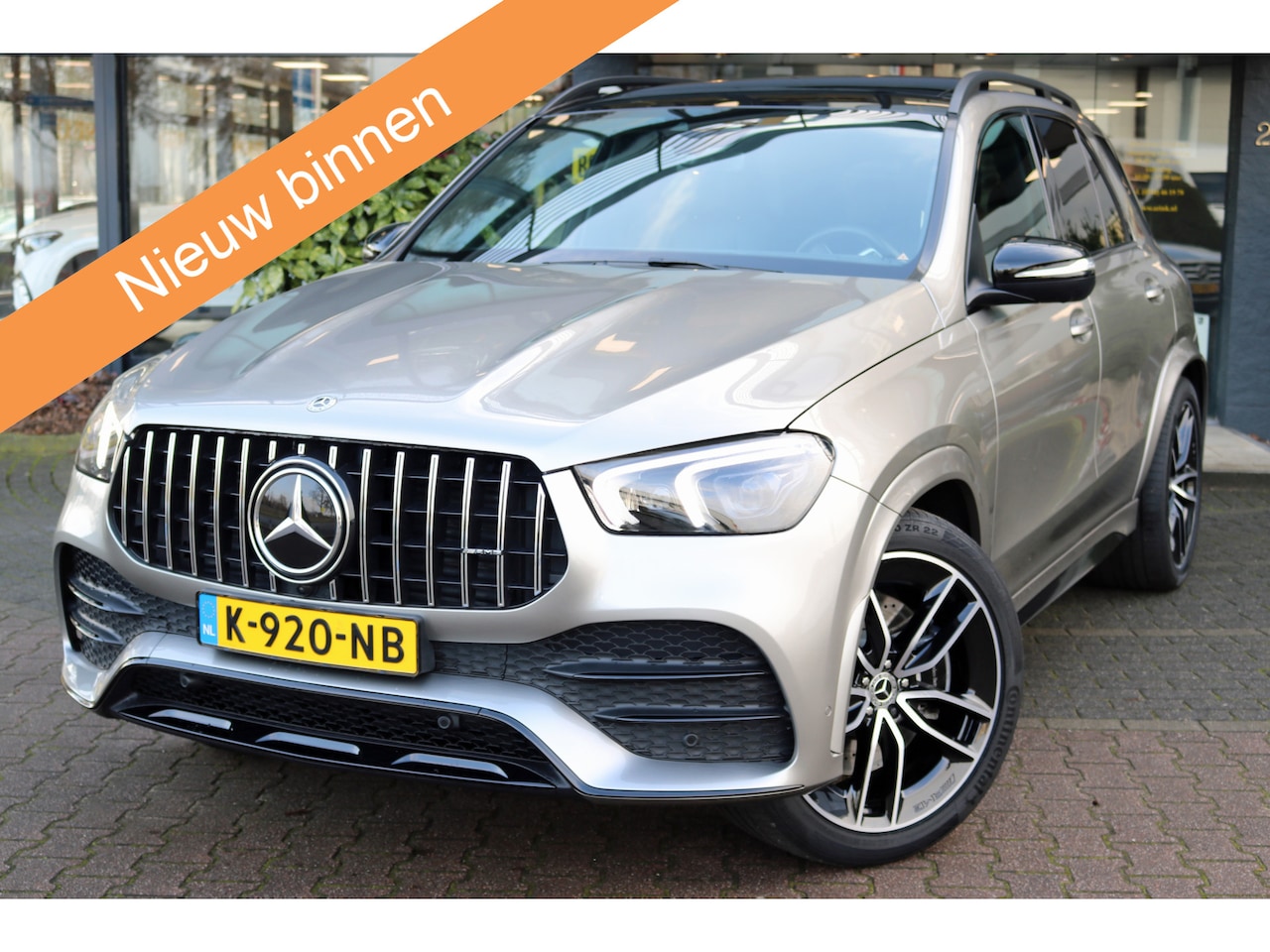 Mercedes-Benz GLE-Klasse - 350 de 4M AMG-Line Premium Plus Airmatic Panoramadak 22 Inch velgen - AutoWereld.nl