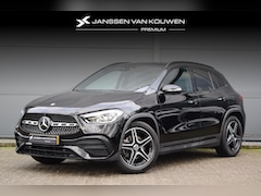 Mercedes-Benz GLA-Klasse - 180 Business Solution AMG / Widescreen / Navigatie / Stoelverwarming / Camera