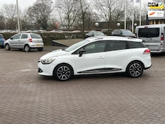 Renault Clio Estate - 1.5 dCi ECO Expression, bj.2013, kleur:wit Airco, Sportvelgen, Trekhaak, NAP met 239002 km