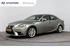 Lexus IS - 300h 25th Edition | Navigatie | Camera | Stoelverwarming | Parkeersensoren |