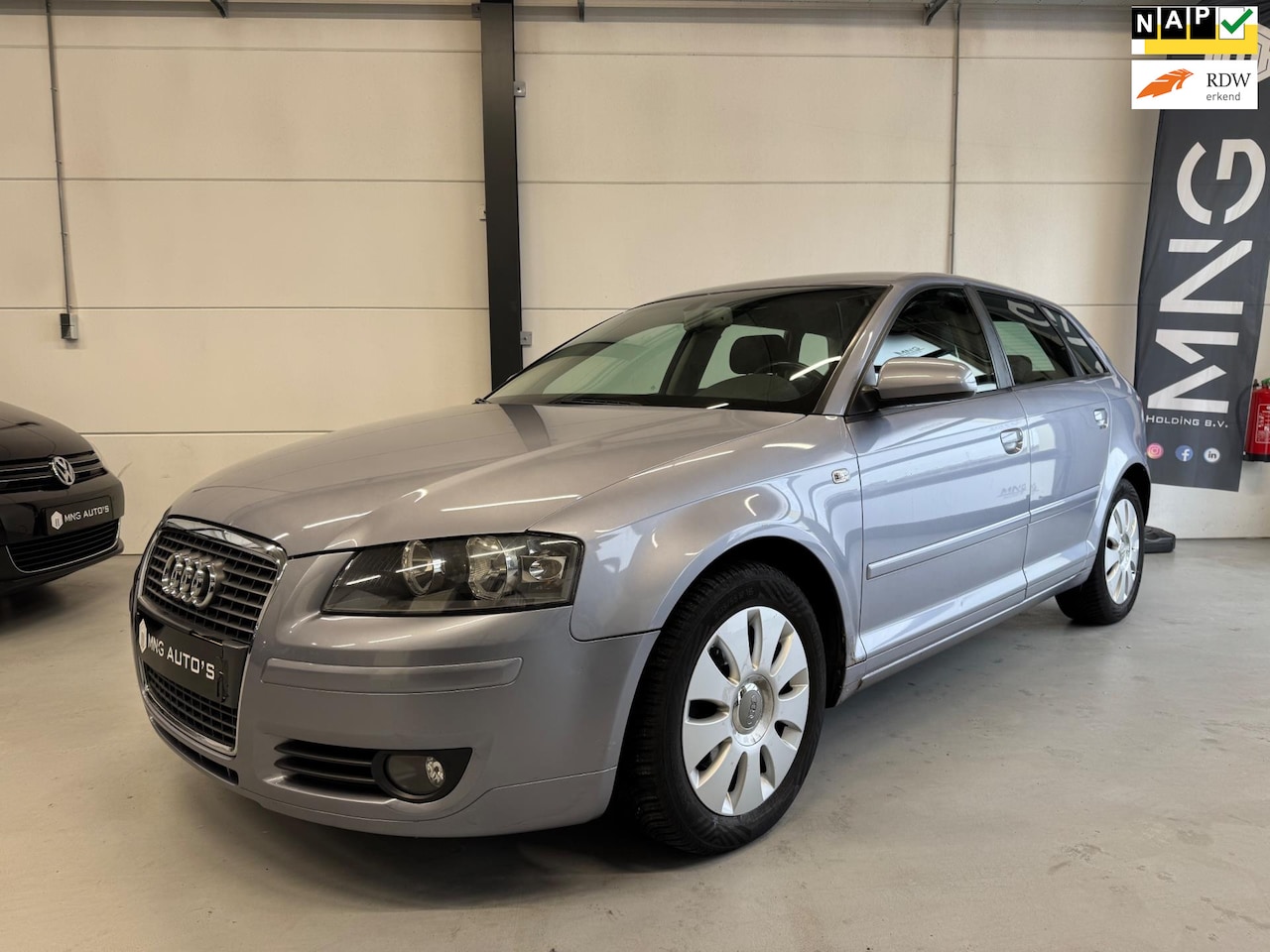 Audi A3 Sportback - 2.0 FSI Attraction 5 Deurs|Stoelvw|Cruis| - AutoWereld.nl