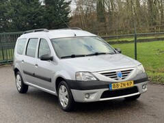 Dacia Logan MCV - 1.6 Lauréate /Airco/