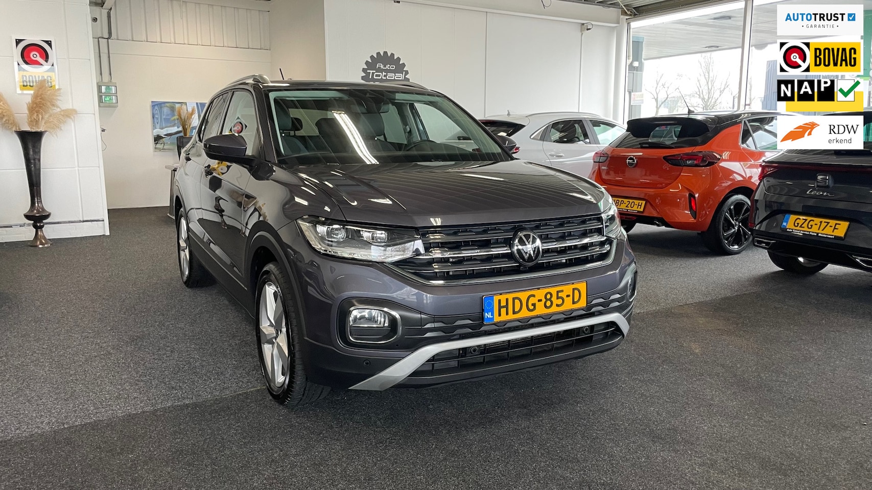 Volkswagen T-Cross - 1.5 TSI Style 1.5 TSI Style,ACC, Nav, Cruise, Camera, Carplay, Lichtmetaal. - AutoWereld.nl