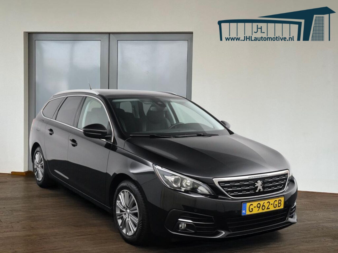 Peugeot 308 SW - 1.2 PureTech Premium*PANO*CRUISE*ECC*NAVI*CAMERA* Peugeot 308 SW 1.2 PureTech Premium*PANO - AutoWereld.nl